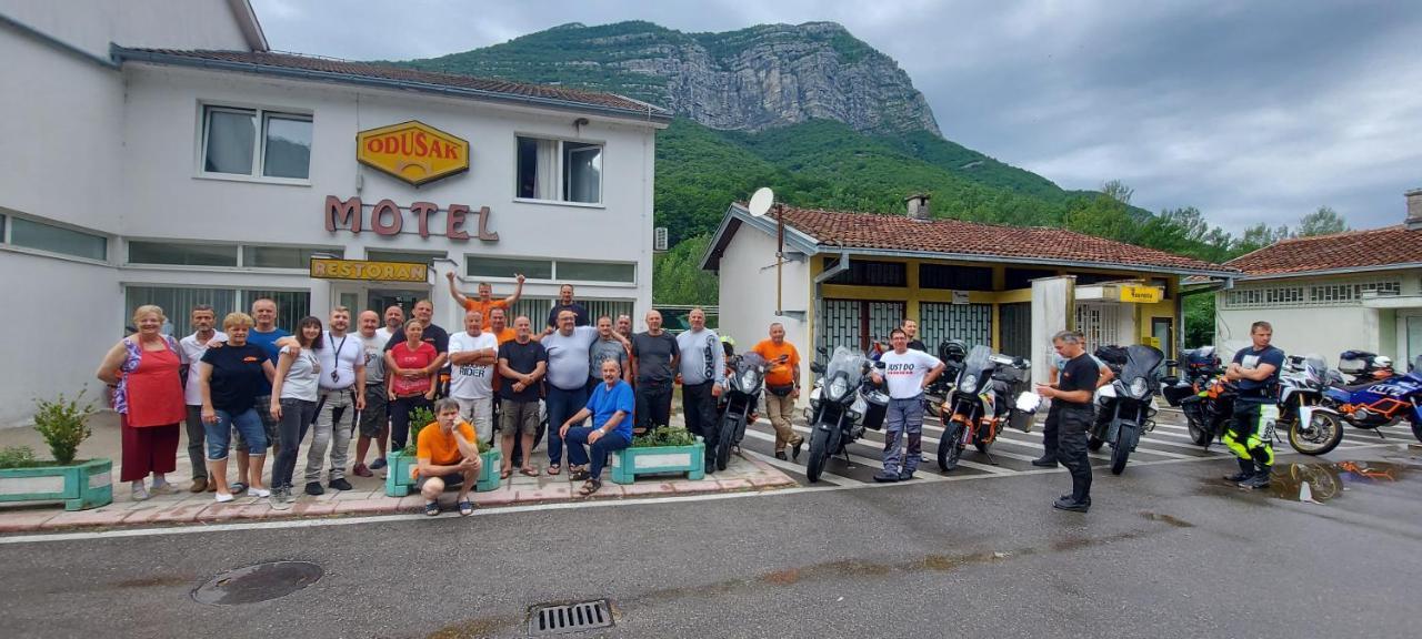 Motel And Restaurant Odusak Dreznjak Екстериор снимка