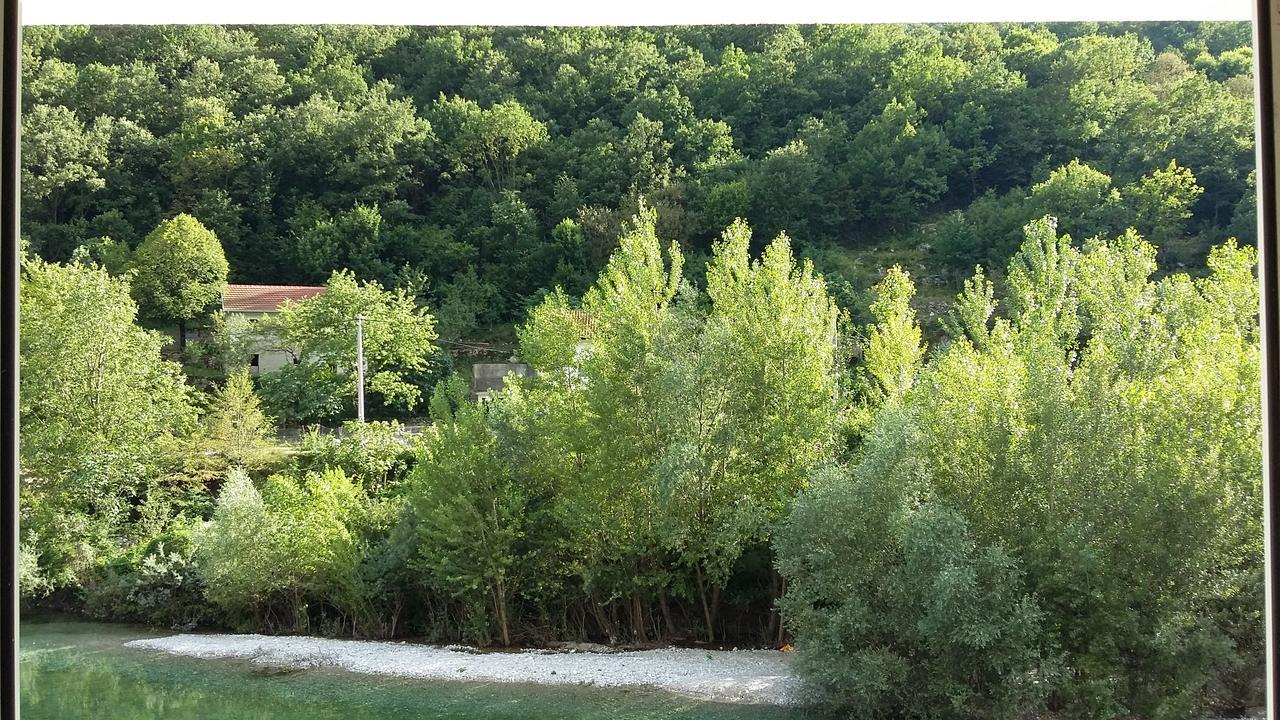 Motel And Restaurant Odusak Dreznjak Екстериор снимка